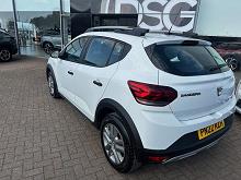 2022 22 Dacia Sandero Stepway 1.0 Tce Bi-fuel Essential 5dr Gas Bi Fuel Manual In White