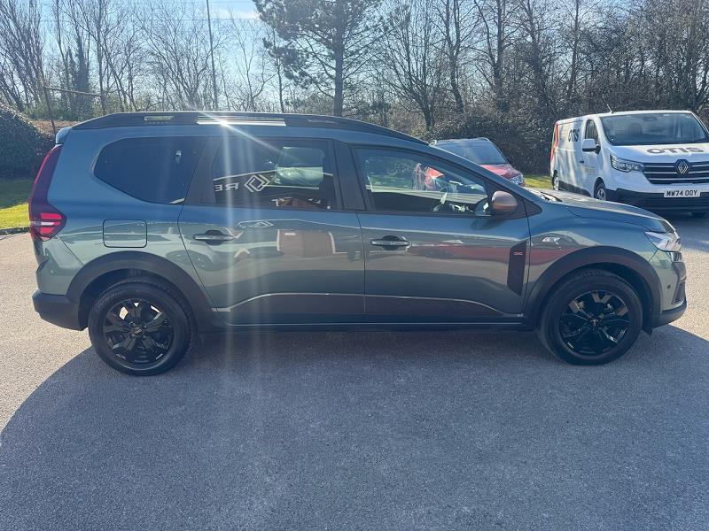 2024 24 Dacia Jogger 1.0 Tce Extreme 5dr Petrol Manual In Green